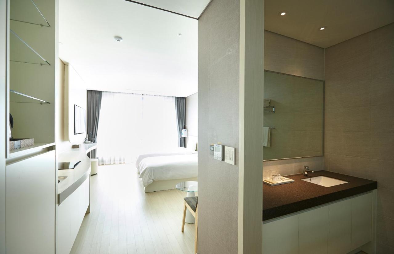 Pyeongchang The White Hotel Kültér fotó