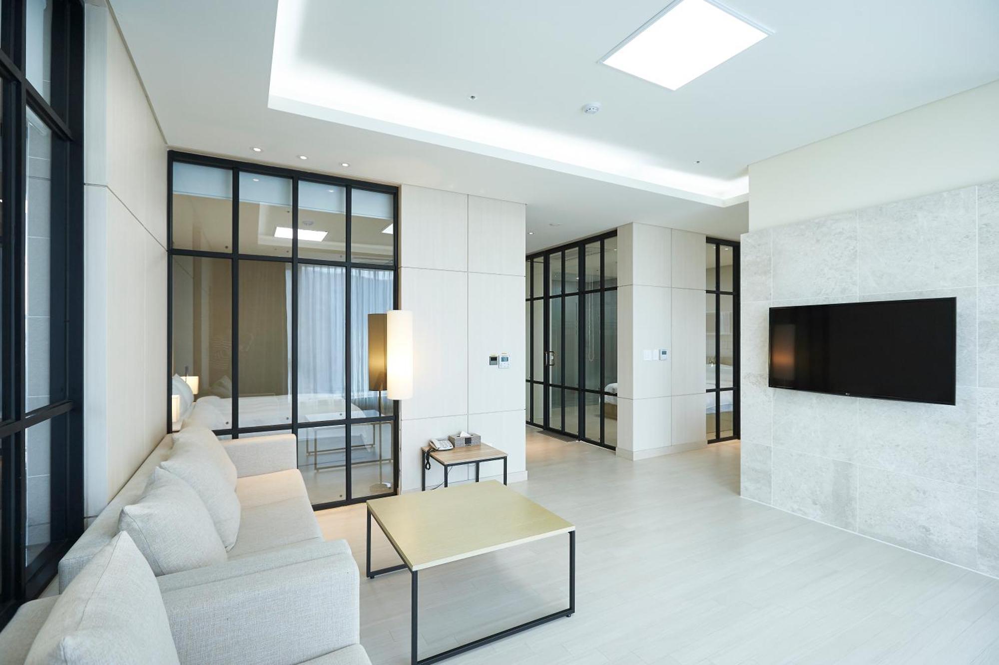 Pyeongchang The White Hotel Kültér fotó